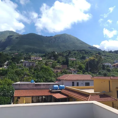 Bed & Breakfast Hycarus Cefalu
